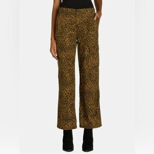Junior’s Mid Rise Straight Leg Black and Brown Leopard Print Cargo Pants Size XS